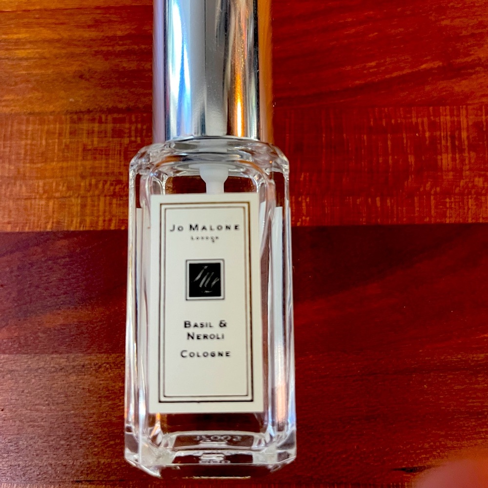 Jo Malone travel size 0.3 Fl oz. basil and Neroli